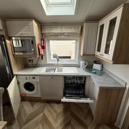 District 2021 Deluxe Static Caravan On Haven Lakeland Vakantiehuis Flookburgh