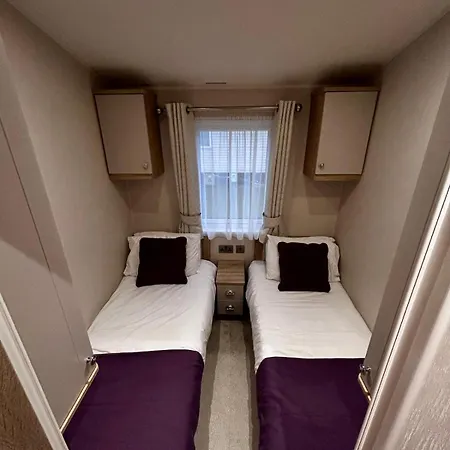 Dom wakacyjny District Willerby Vogue Lodge, View On Haven Lakeland Gold Grade Flookburgh
