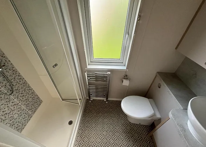 District 2021 Deluxe Static Caravan On Haven Lakeland